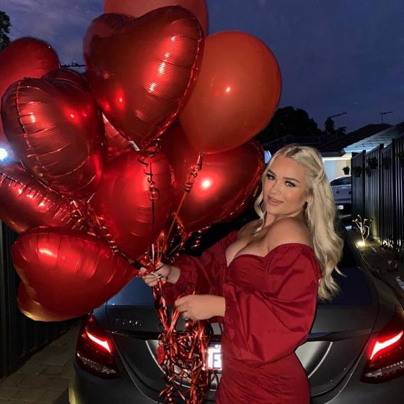 Profile Picture of Zagica Patarova (@zagicapatarova) on Poshmark