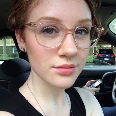 Profile Picture of Stephanie Joyner (@StephieJo7) on Twitter