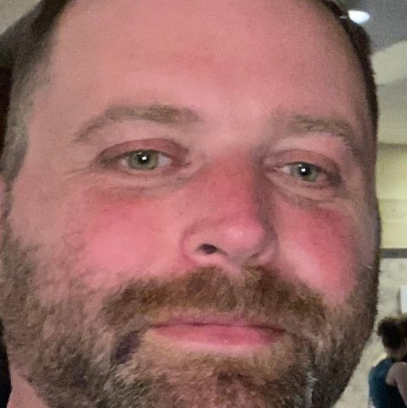 Profile Picture of Gavin Ferris (@gavinferris) on Poshmark