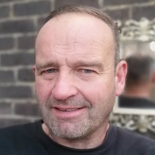 Profile Picture of Stuart Miles (@miles_stuart) on Instagram