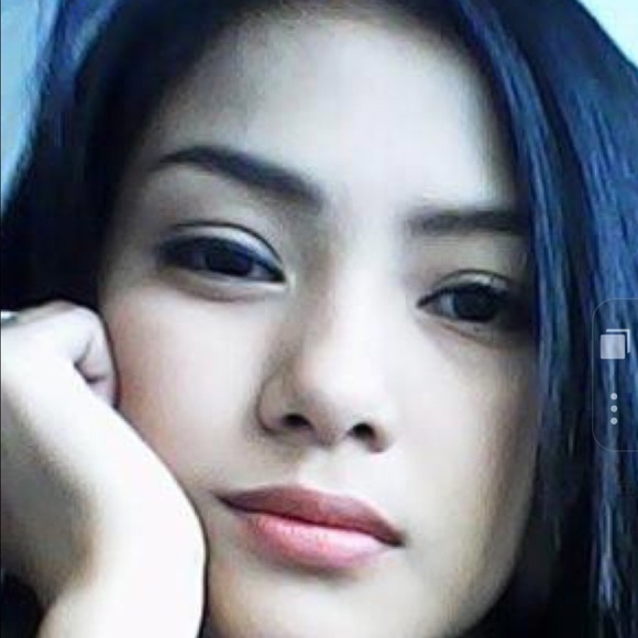 Profile Picture of Jade Fredericks (@jademimosas) on Poshmark