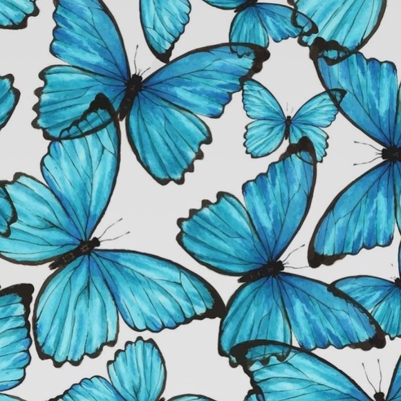 Profile Picture of Maddie Mcclosky (@maddiegraceface) on Poshmark