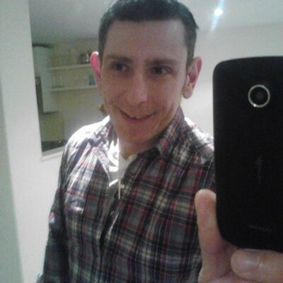 Profile Picture of John Errington (@err_yummy) on Twitter