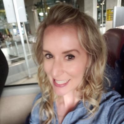 Profile Picture of Kristi Thompson (@KThompsonTeach) on Twitter