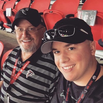 Profile Picture of Michael Milam (@Michael98237328) on Twitter