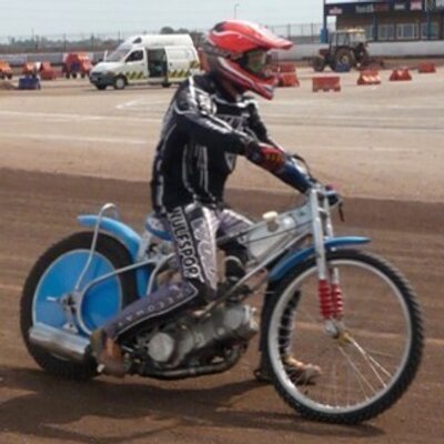 Profile Picture of Martin Burch (@Burchy71) on Twitter