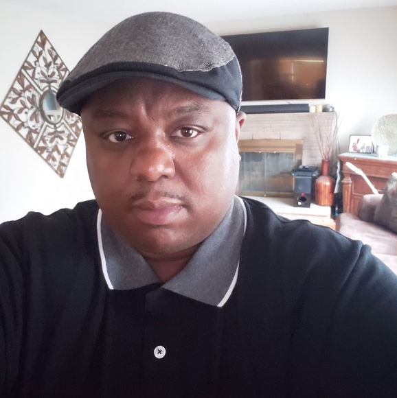 Profile Picture of Edward Fields (@edwoodfields) on Poshmark