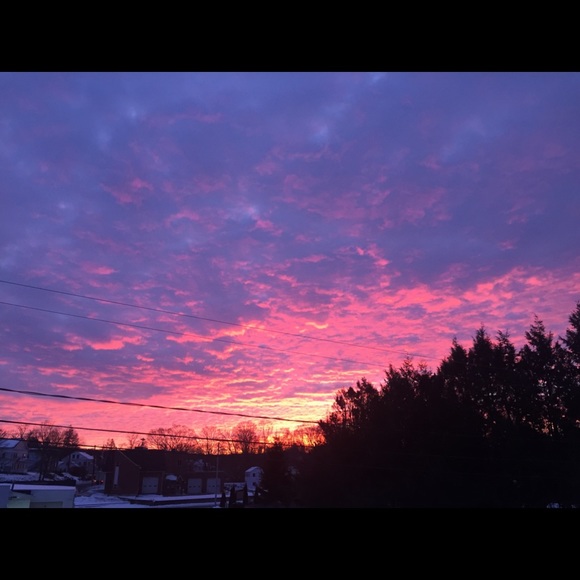 Cheranne Rogers - Poshmark Profile Picture of Cheranne Rogers (@cherrogers917) on Poshmark