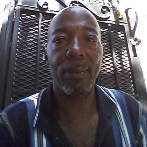 Profile Picture of J Edwards (@incognito54t) on Poshmark