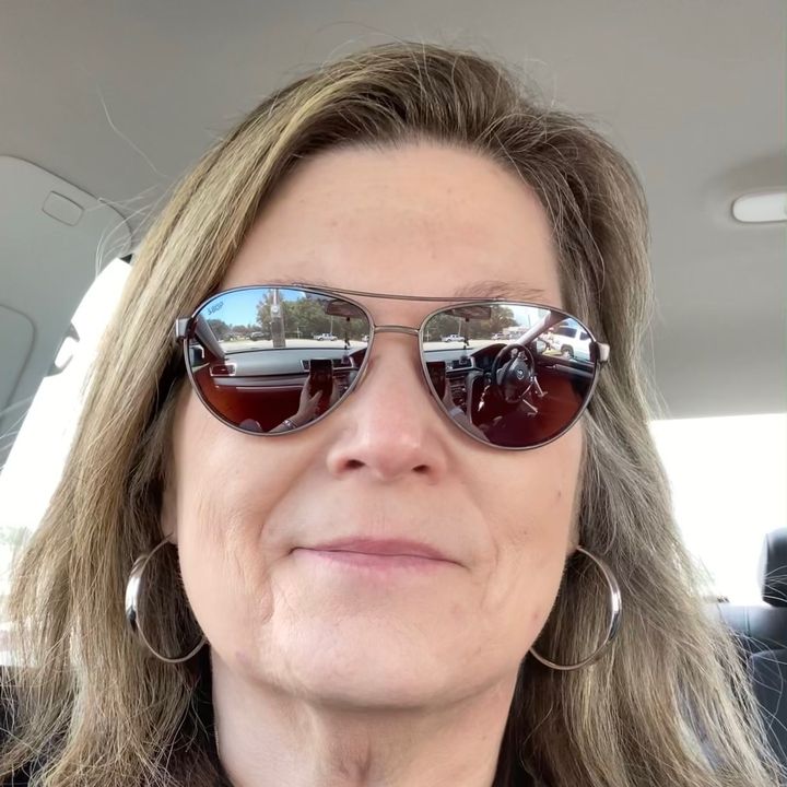 Profile Picture of Lynne Sparks (@lynnesparks66) on Tiktok