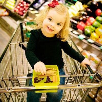 Profile Picture of Laura Hamrick (@OnTray2Go) on Twitter