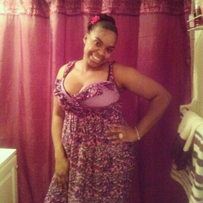 Profile Picture of Vaughn Lamar (@ImAsuperMommy_) on Twitter