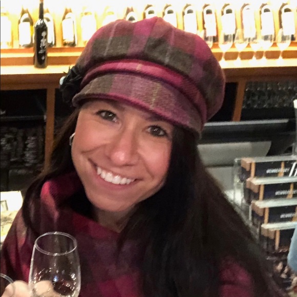 Melinda Starich - Poshmark Profile Picture of Melinda Starich (@melindastar01) on Poshmark