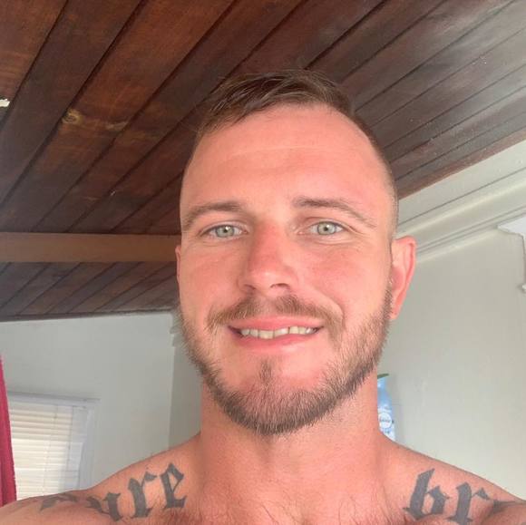Profile Picture of Greg Foster (@gregfoster2929) on Poshmark