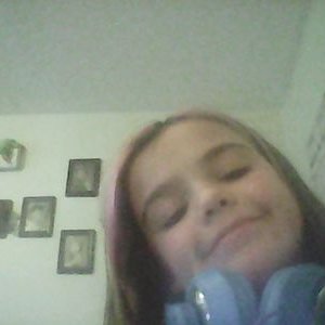 Profile Picture of Summer Sharp (@ssharp2007) on Twitter