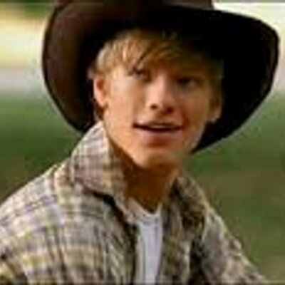 Profile Picture of TravisBrody (@BrodyTra) on Twitter