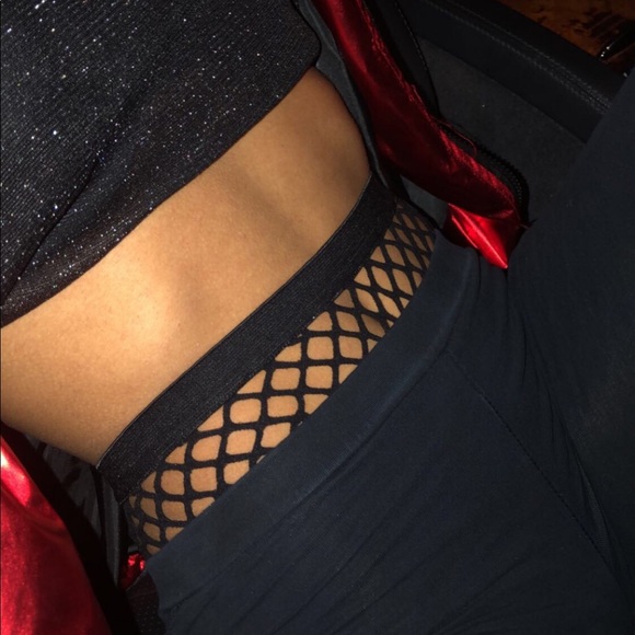 Profile Picture of Thumaii Ducanda (@thumaii) on Poshmark