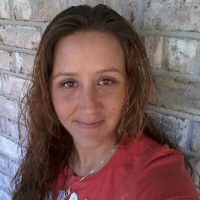 Profile Picture of Tracey Lowery (@mycrazylife34) on Twitter