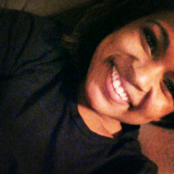 Profile Picture of Kayla Cogman (@kcogman31) on Poshmark