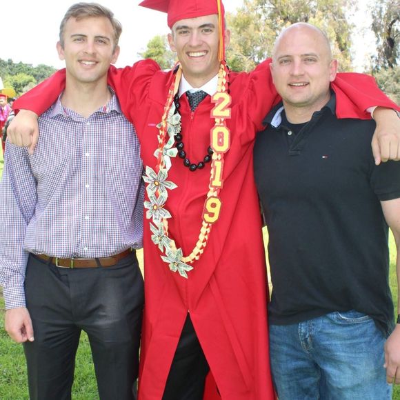 Profile Picture of Cameron Neff (@cameronneff) on Poshmark