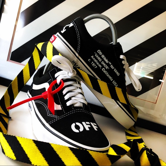 Kameron Siegfried - Poshmark Profile Picture of Kameron Siegfried (@offcustomsx) on Poshmark