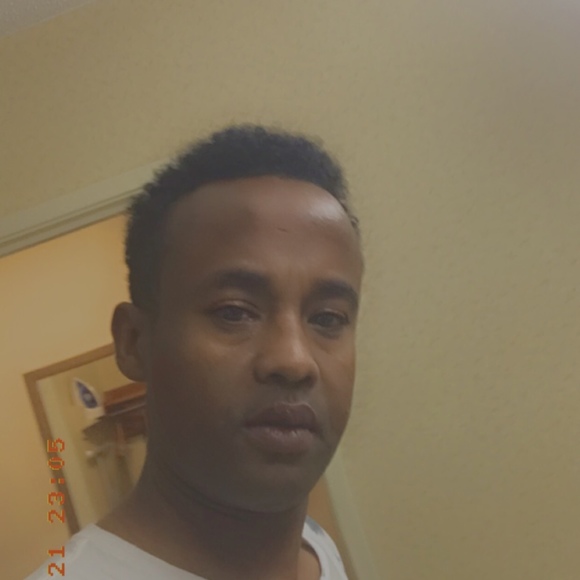 Profile Picture of Osman Yusuf (@osman1212) on Poshmark