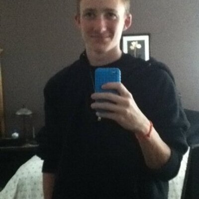 Profile Picture of Zachary Maynard (@AI_6BB) on Twitter
