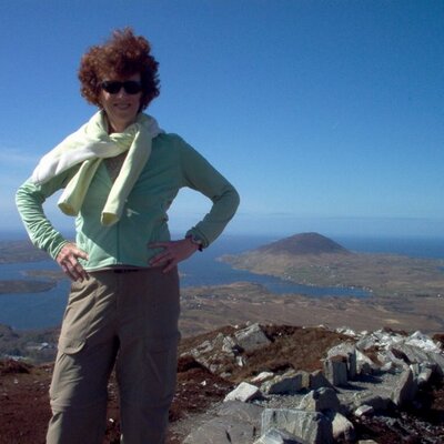 Profile Picture of Anne Duggan (@IowaAnz) on Twitter