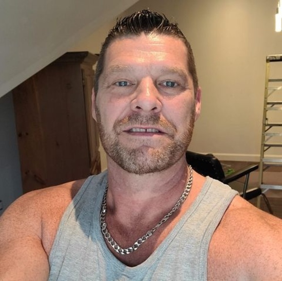 Profile Picture of Andre Drolet (@andredrolet) on Poshmark