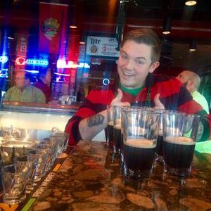 Matt Quinn - Twitter Profile Picture of Matt Quinn (@Bud_Holly) on Twitter