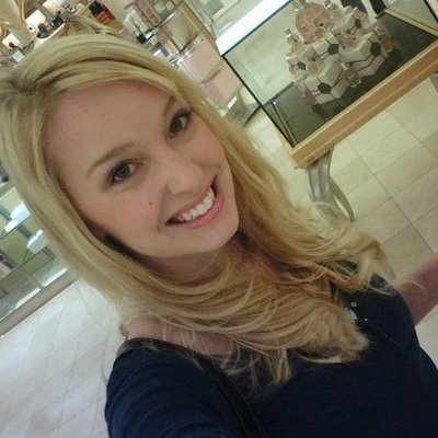 Profile Picture of Jennie Sharp (@SharpJenn27) on Twitter