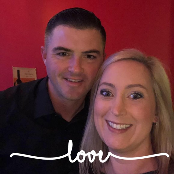 Profile Picture of Melissa Hahn (@melissahahn586) on Poshmark