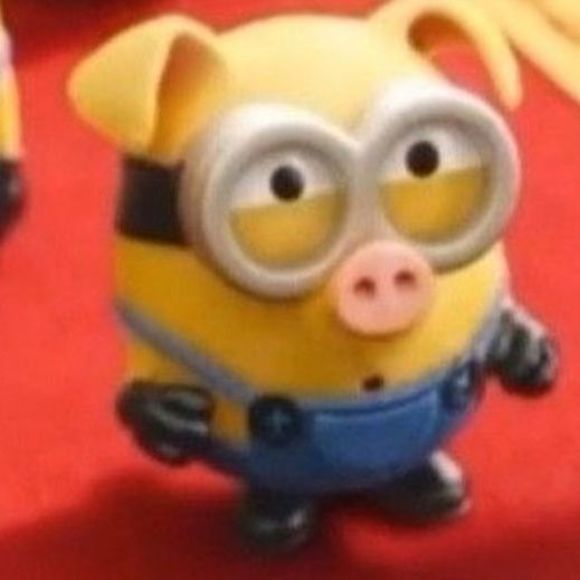 Profile Picture of Ivy Boothroyd (@ivygonline) on Poshmark