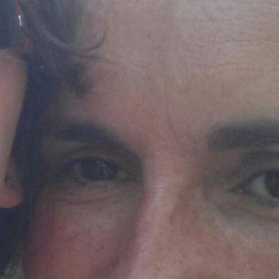 Profile Picture of Catherine Lightfoot (@2cfe4f409b64415) on Twitter