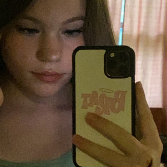 Profile Picture of Josie Holt (@josiemay3) on Poshmark