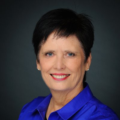 Profile Picture of Beth Carls (@@bcarls) on Twitter