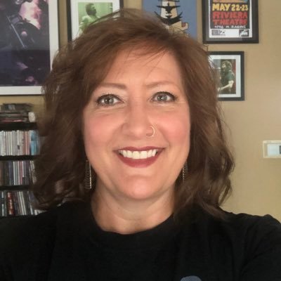 Profile Picture of Dawn Fable Lindquist (@dfable317) on Twitter