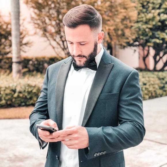 Profile Picture of George Claussen (@claussen24) on Poshmark