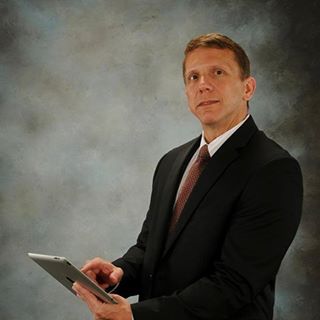 Profile Picture of Edward Schmitt (@edward.schmitt.585) on Facebook