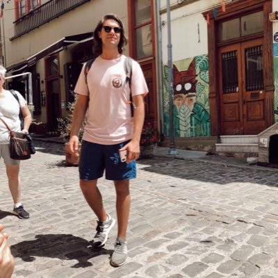 Profile Picture of Mike Covelli (@flovelli) on Twitter