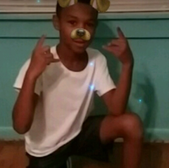 Profile Picture of Antoine Booker (@tooda12) on Poshmark