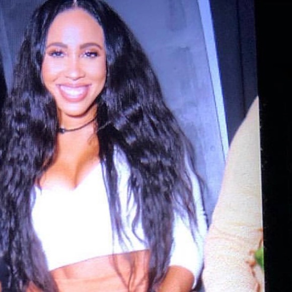 Jade Leeks - Poshmark Profile Picture of Jade Leeks (@jadealexis1) on Poshmark