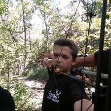 Profile Picture of Alex Swope (@AsDeerhunting) on Twitter