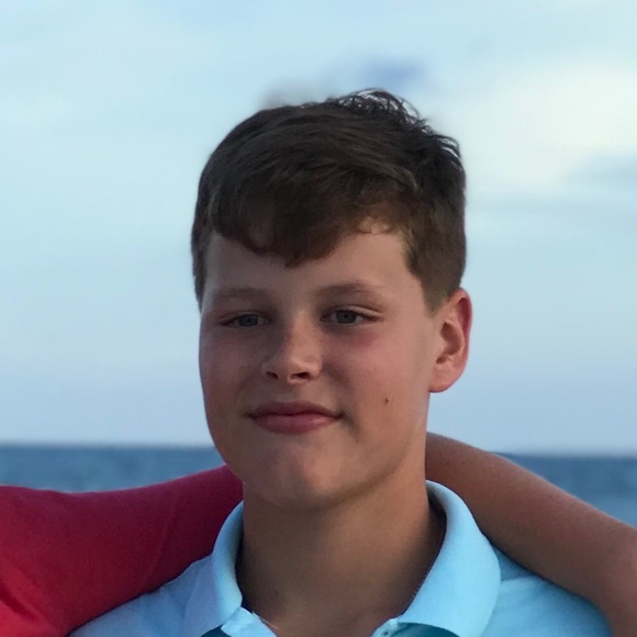 Profile Picture of Reid Jones (@reid_jones) on Poshmark