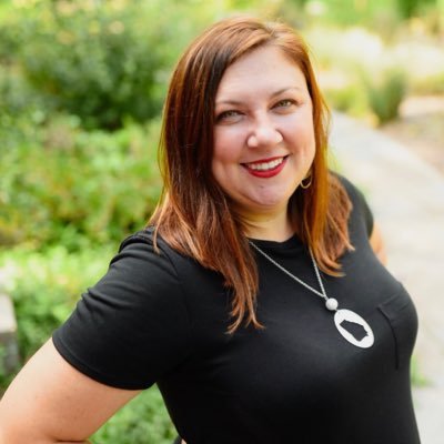 Profile Picture of Mandy Day, GPC (@wholewheatgirl) on Twitter