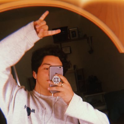 Profile Picture of Roman Isaac (@romanmf00) on Twitter