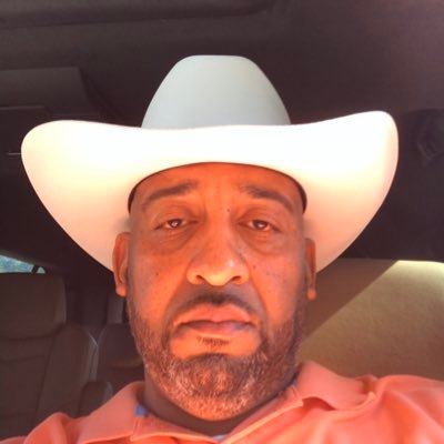 Profile Picture of Kenneth Poston (@kennethposton6) on Twitter