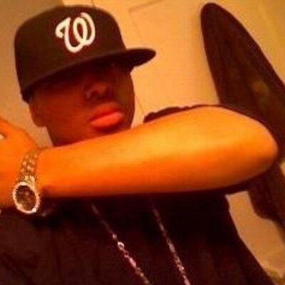 Profile Picture of Craig Gomez (@team2raw) on Twitter