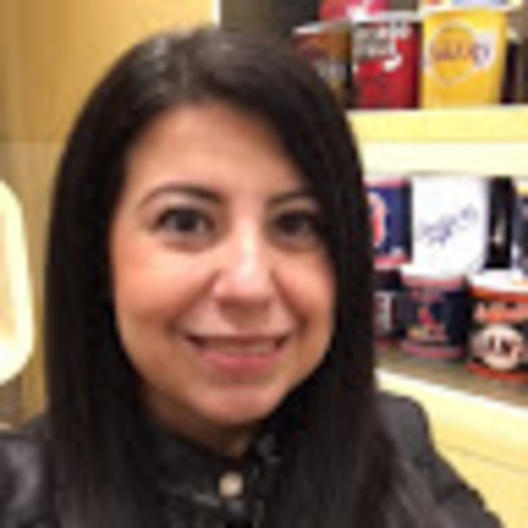 Profile Picture of Catherine Gonzalez (@catzalez77) on Poshmark