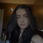 Profile Picture of Hailey Robertson (@hailey_robertson1212) on Instagram